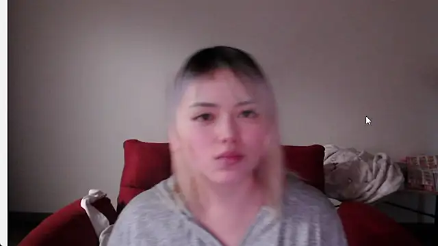 Snapshot of uru_luv000 chatting on February 18, 2026, 7:49 am uru luv000 online show from February 18, 2026, 7:49 am