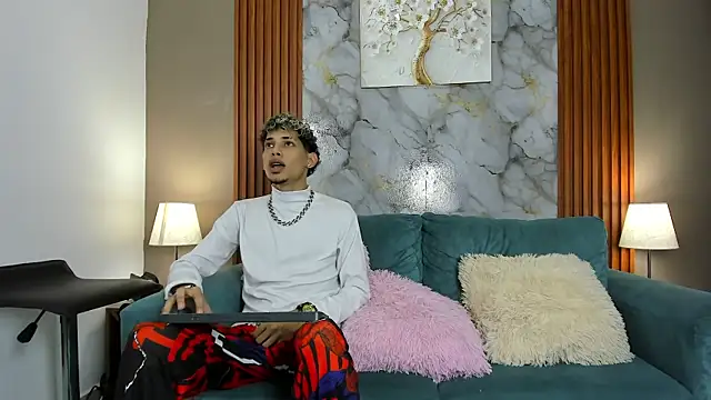 Snapshot of YOUNG_BOYS_HELL chatting on March 1, 2026, 10:54 pm YOUNG BOYS HELL online show from March 1, 2026, 10:54 pm