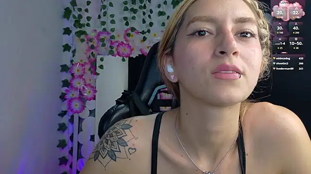 Snapshot of Mis_Cersi chatting on April 28, 2026, 2:27 am Mis Cersi online show from April 28, 2026, 2:27 am