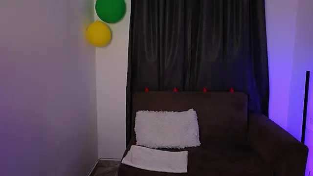 sexxylady11  online show from March 14, 2026, 11:11 pm