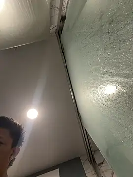 Jhon jairo420zzzz online show from March 23, 2026, 1:33 pm