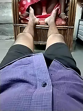 Your couple 01 online show from March 16, 2026, 2:53 pm