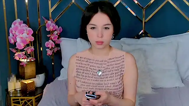 LanaLedger online show from March 22, 2026, 10:39 am