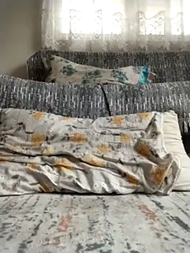 mamimami96 online show from February 16, 2026, 1:21 pm