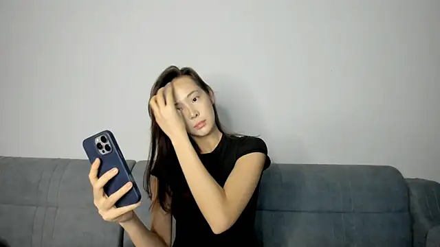 lilly sweeet online show from February 21, 2026, 3:52 am