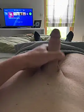 ricooo mi online show from May 10, 2026, 12:53 pm