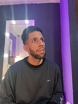 Karim mansur online show from March 18, 2026, 1:31 am