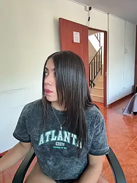 Luna rousse26 online show from March 19, 2026, 12:27 pm