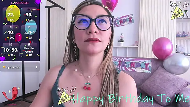 Snapshot of VelvetMouth_ chatting on May 15, 2026, 2:15 pm VelvetMouth online show from May 15, 2026, 2:15 pm