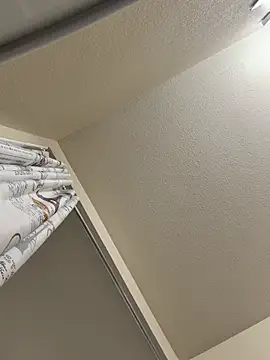 Snapshot of ShortcakeMochaa chatting on February 15, 2026, 2:12 am ShortcakeMochaa online show from February 15, 2026, 2:12 am