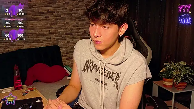  -Lucky-  online show from March 1, 2026, 9:15 pm