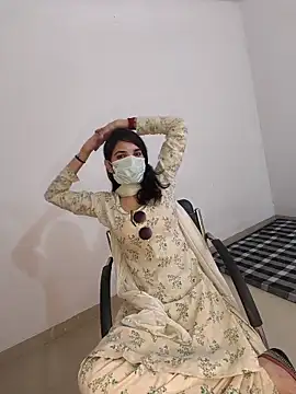 Snapshot of tanzum_khan3202 chatting on March 2, 2026, 8:21 am tanzum khan3202 online show from March 2, 2026, 8:21 am