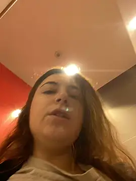 Snapshot of kate_nicepops999114 chatting on March 3, 2026, 8:21 am kate nicepops999114 online show from March 3, 2026, 8:21 am