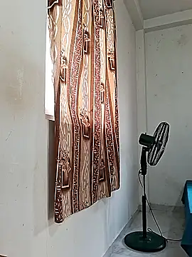 Queen Saara online show from March 30, 2026, 9:33 am