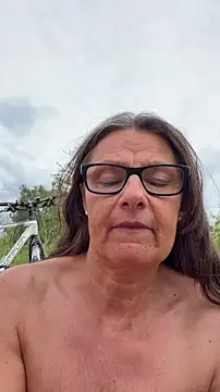 Snapshot of Dance_Lady chatting on June 4, 2026, 2:00 pm Dance Lady online show from June 4, 2026, 2:00 pm