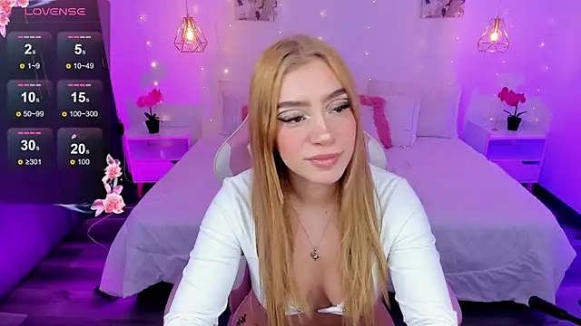 Emma softt online show from March 31, 2026, 4:36 am