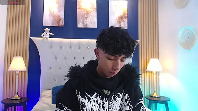 Snapshot of Aiden_Rivers_ chatting on June 26, 2026, 12:55 pm Aiden Rivers online show from June 26, 2026, 12:55 pm