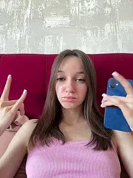 CandySurprise19 online show from March 16, 2026, 1:04 pm