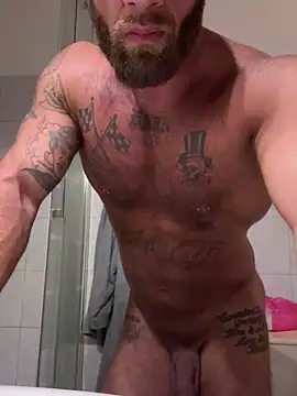 Snapshot of Tiziano94 chatting on July 14, 2026, 4:13 pm Tiziano94 online show from July 14, 2026, 4:13 pm