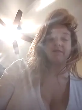 MissBella0969 online show from April 3, 2026, 3:51 pm