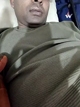 Snapshot of Amina___trans__sexy chatting on February 25, 2026, 6:02 am Amina trans sexy online show from February 25, 2026, 6:02 am