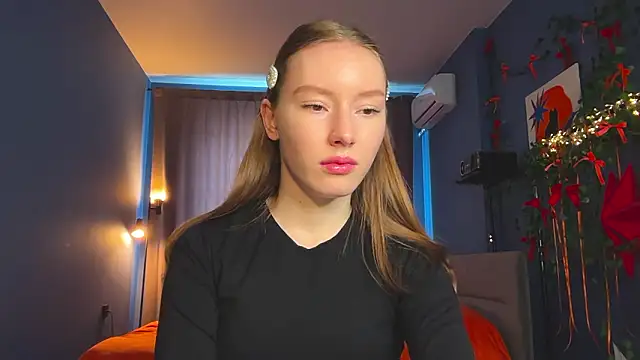 Anna Kare online show from March 25, 2026, 7:19 am