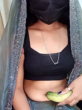 Cutie babes01 online show from February 27, 2026, 5:13 pm