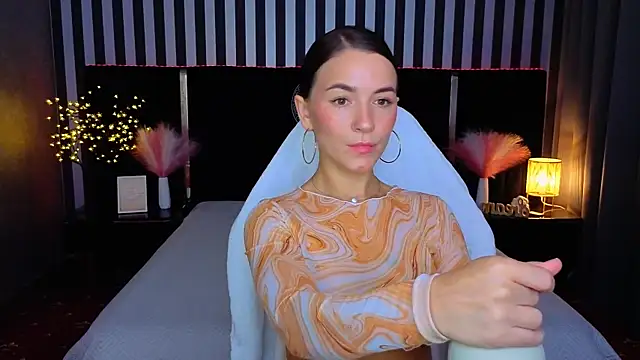 Snapshot of GracefulMichelle chatting on June 29, 2026, 7:13 pm GracefulMichelle online show from June 29, 2026, 7:13 pm