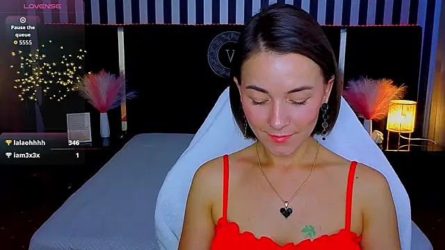 Snapshot of GracefulMichelle chatting on June 14, 2026, 5:52 am GracefulMichelle online show from June 14, 2026, 5:52 am