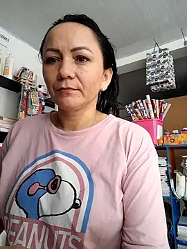 NoirHoney online show from February 19, 2026, 2:03 pm