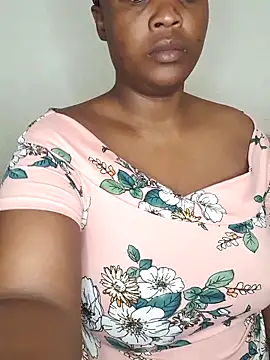 xxBootyBanger23xx online show from May 6, 2026, 6:23 pm