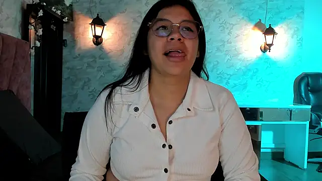 Snapshot of belen_green chatting on May 23, 2026, 2:38 pm belen green online show from May 23, 2026, 2:38 pm