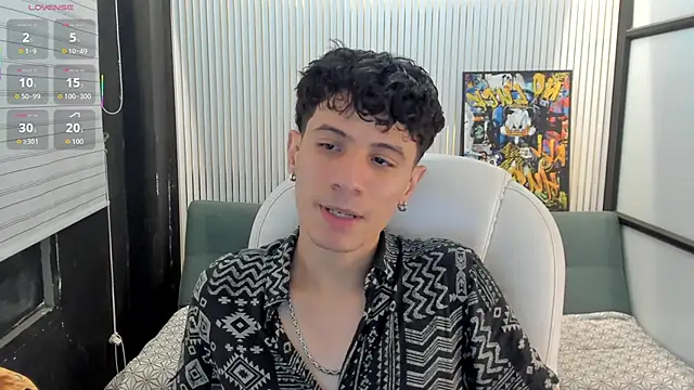 Angel St1 online show from April 11, 2026, 9:07 pm