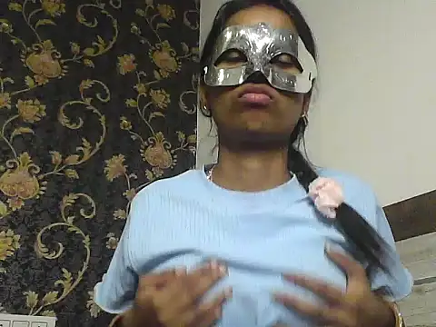 Rani1993 online show from February 28, 2026, 8:14 am