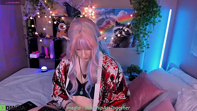 candy yeah online show from April 19, 2026, 5:25 pm