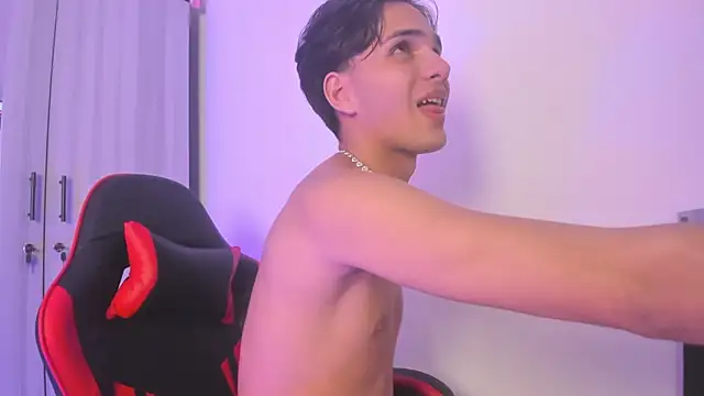 Snapshot of attlas_1 chatting on March 3, 2026, 12:39 am attlas 1 online show from March 3, 2026, 12:39 am