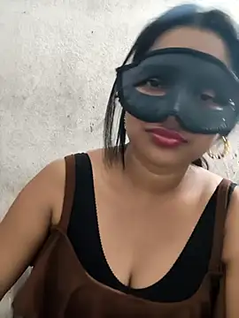 Snapshot of Cute-aryaa chatting on April 19, 2026, 5:14 pm Cute-aryaa online show from April 19, 2026, 5:14 pm