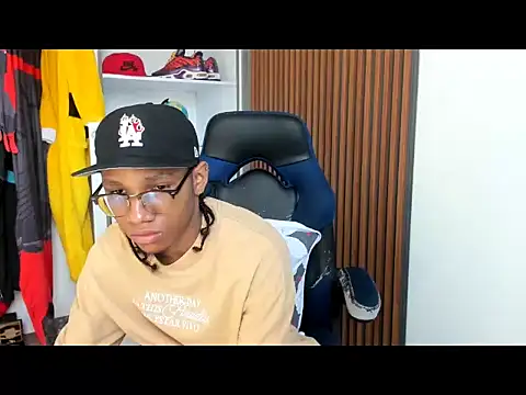 Snapshot of yandi_hot chatting on February 26, 2026, 2:28 pm yandi hot online show from February 26, 2026, 2:28 pm