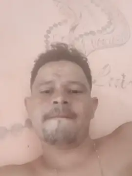 Snapshot of euchapo99 chatting on February 17, 2026, 3:31 pm euchapo99 online show from February 17, 2026, 3:31 pm