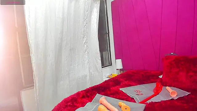 Snapshot of isabella_barbie chatting on February 24, 2026, 2:23 am isabella barbie online show from February 24, 2026, 2:23 am