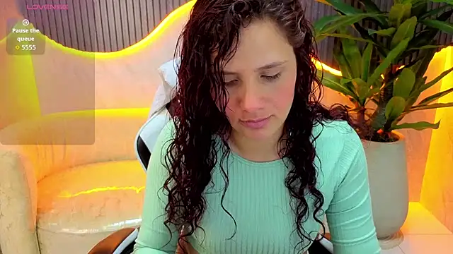 Natasha  tp online show from March 25, 2026, 12:48 pm