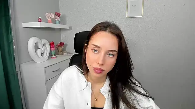 AdeleSolo online show from March 19, 2026, 6:24 am