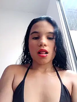 Snapshot of Little-Pussy19 chatting on February 28, 2026, 7:13 pm Little-Pussy19 online show from February 28, 2026, 7:13 pm