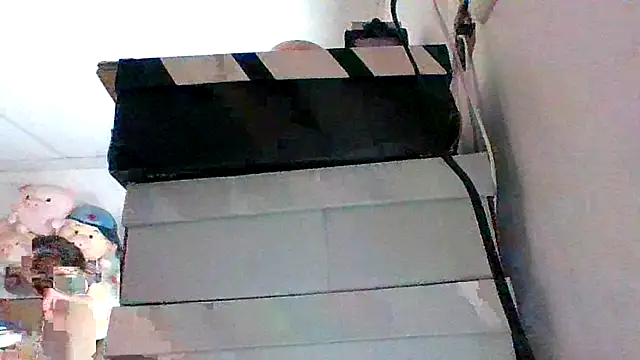 pocahontas hotty online show from April 13, 2026, 6:23 pm