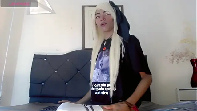 Snapshot of suzume_Mendez chatting on March 7, 2026, 11:27 am suzume Mendez online show from March 7, 2026, 11:27 am