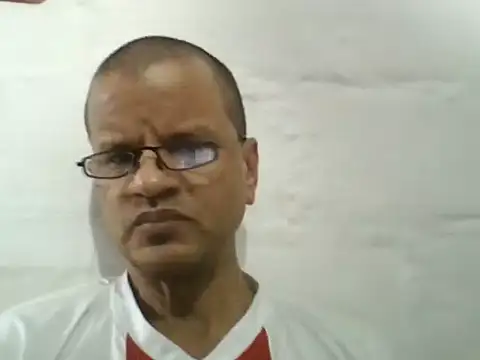 Snapshot of Roque-74 chatting on February 24, 2026, 8:42 pm Roque-74 online show from February 24, 2026, 8:42 pm