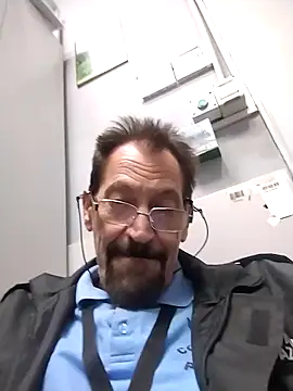 Snapshot of Costy601 chatting on April 22, 2026, 11:55 pm Costy601 online show from April 22, 2026, 11:55 pm