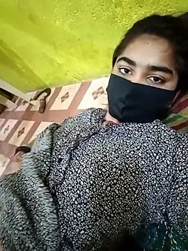 Cute Mahek99 online show from July 13, 2026, 10:42 pm