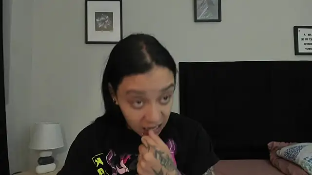 sabbrand0111 online show from March 20, 2026, 6:09 pm