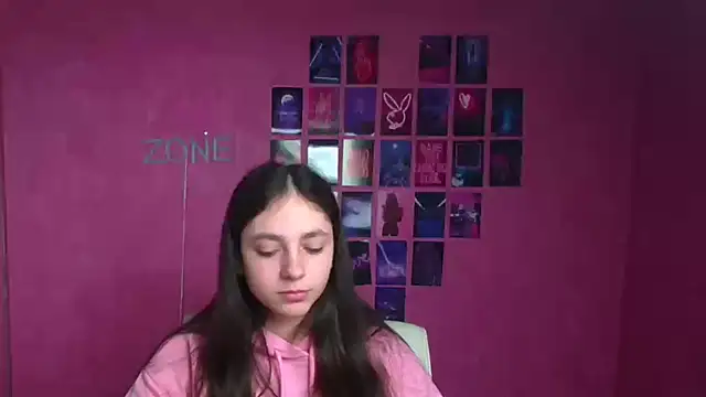 KissMeJulia online show from March 14, 2026, 6:30 am